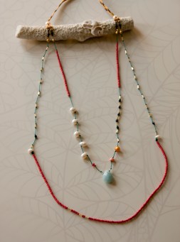 noma_tropical_flow_necklace029_web_2011